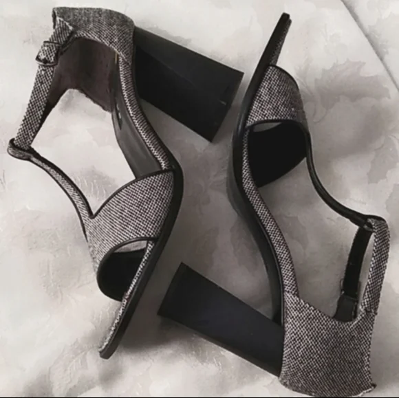 Hype Tweed Shoes Chunky Flared Heels Square Toe 7M - Picture 2 of 8